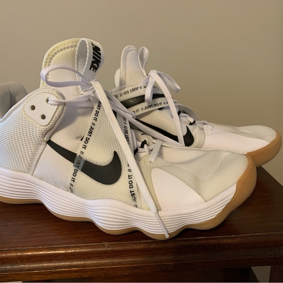 Nike Shoes Nike React Hyperset Volleyball Shoes Unisex Size 85
